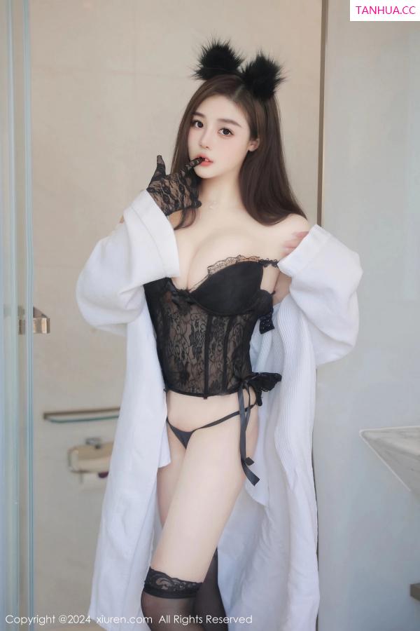   [XiuRen]高清写真图 2024.04.02 No.8327 王雅姗是我 新人美腿第85张图片